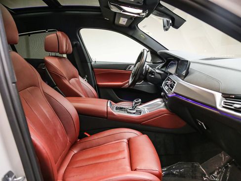 Used 2022 BMW X6 M50i w/ Executive Package AWD/4WD image 18