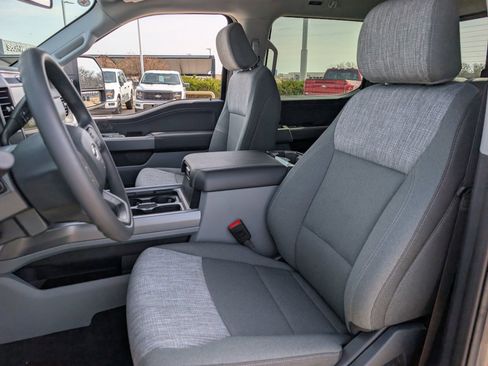 New 2026 Ford F250 XLT w/ XLT Premium Package image 19