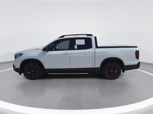 Used 2023 Honda Ridgeline Black Edition image 6