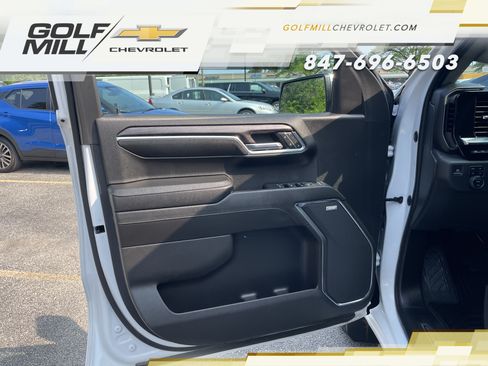 Used 2023 Chevrolet Silverado 1500 LTZ w/ Technology Package AWD/4WD image 23