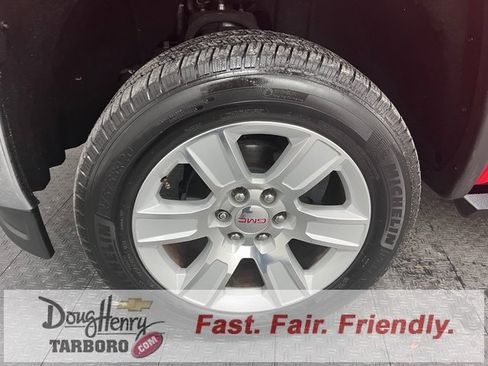 Used 2015 GMC Sierra 1500 SLT w/ Suspension Package, Off-Road image 21