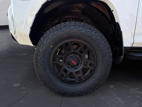 Used 2016 Toyota 4Runner TRD Pro AWD/4WD image 29