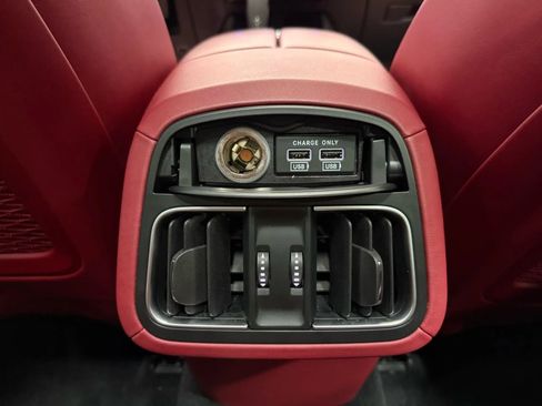 Used 2021 Maserati Levante S GranSport image 31