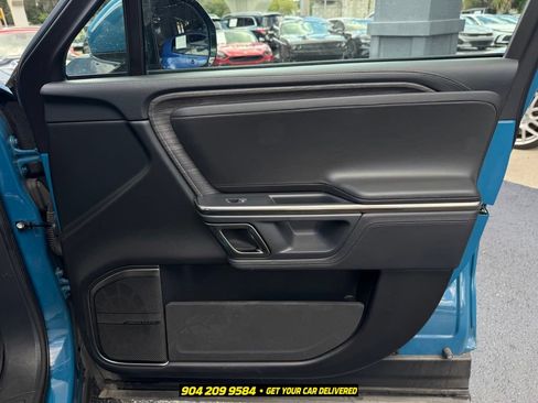 Used 2023 Rivian R1S Launch Edition Quad AWD/4WD image 28