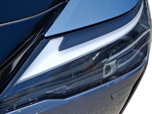 Used 2023 Lexus RZ 450e Premium w/ Technology Package AWD/4WD image 8