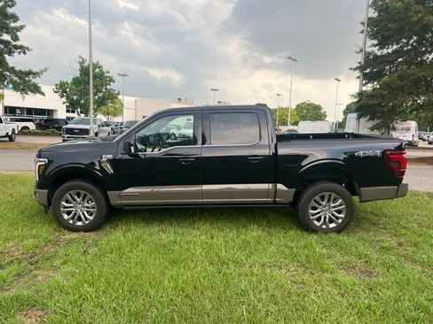 Used 2025 Ford F150 King Ranch AWD/4WD image 2