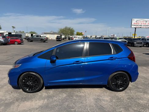 Used 2020 Honda Fit LX image 4