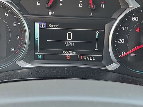 Used 2018 Chevrolet Malibu LT image 17