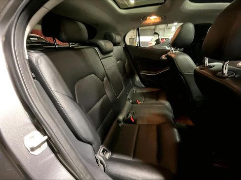 Used 2015 Mercedes-Benz GLA 250 4MATIC image 20