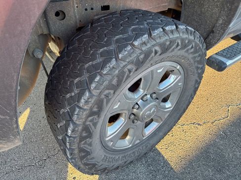 Used 2018 RAM 2500 Laramie w/ Cold Weather Group image 9