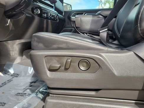 Used 2023 Chevrolet Silverado 1500 RST image 13