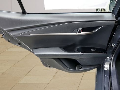 Used 2025 Toyota Camry LE FWD image 21
