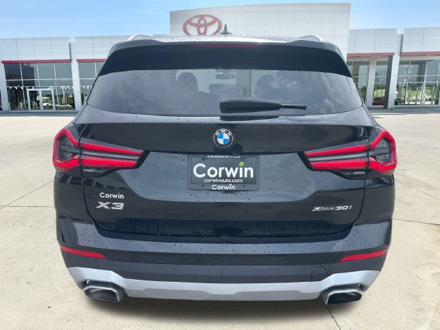 Used 2023 BMW X3 xDrive30i w/ Convenience Package AWD/4WD image 4