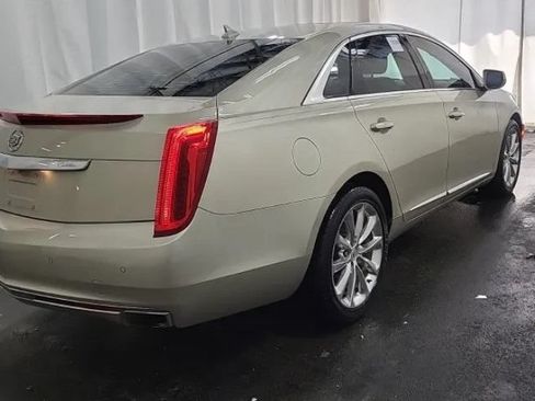 Used 2014 Cadillac XTS Luxury w/ Driver Awareness Package FWD image 4