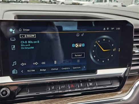 Used 2024 Chevrolet Silverado 2500 LT image 25