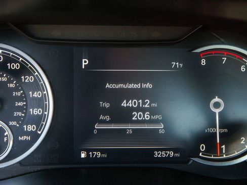 Used 2023 Genesis G70 3.3T w/ Sport Prestige Package image 18