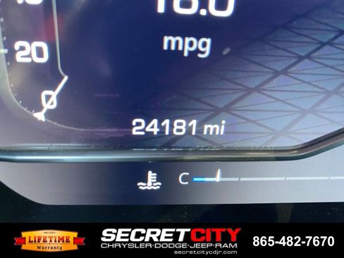 Used 2023 GMC Sierra 1500 Elevation image 9