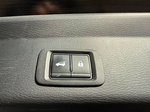Used 2024 Mitsubishi Outlander SE AWD/4WD image 23