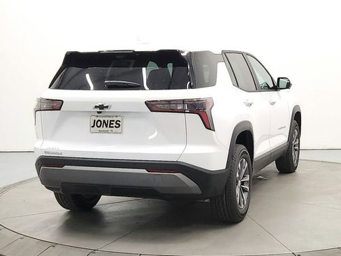 New 2026 Chevrolet Equinox LT w/ Convenience Package II FWD image 6