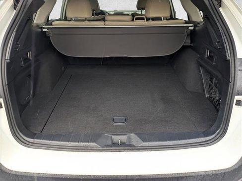 Used 2023 Subaru Outback Limited image 6