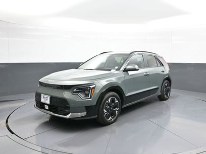 New 2025 Kia Niro Wave w/ Wave Preserve Package