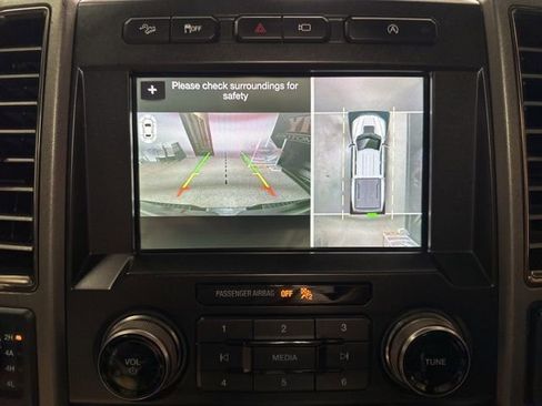 Used 2018 Ford F150 Raptor w/ Equipment Group 802A Luxury image 13