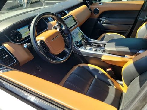 Used 2019 Land Rover Range Rover Sport HSE Dynamic AWD/4WD image 3