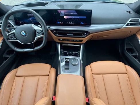 Certified 2025 BMW 330i xDrive Sedan w/ Premium Package AWD/4WD image 20