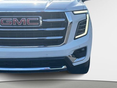 Used 2026 GMC Yukon Elevation w/ LPO, Floor Liner Package RWD image 9