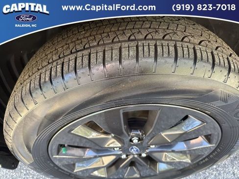 Used 2025 Subaru Outback Onyx Edition AWD/4WD image 14