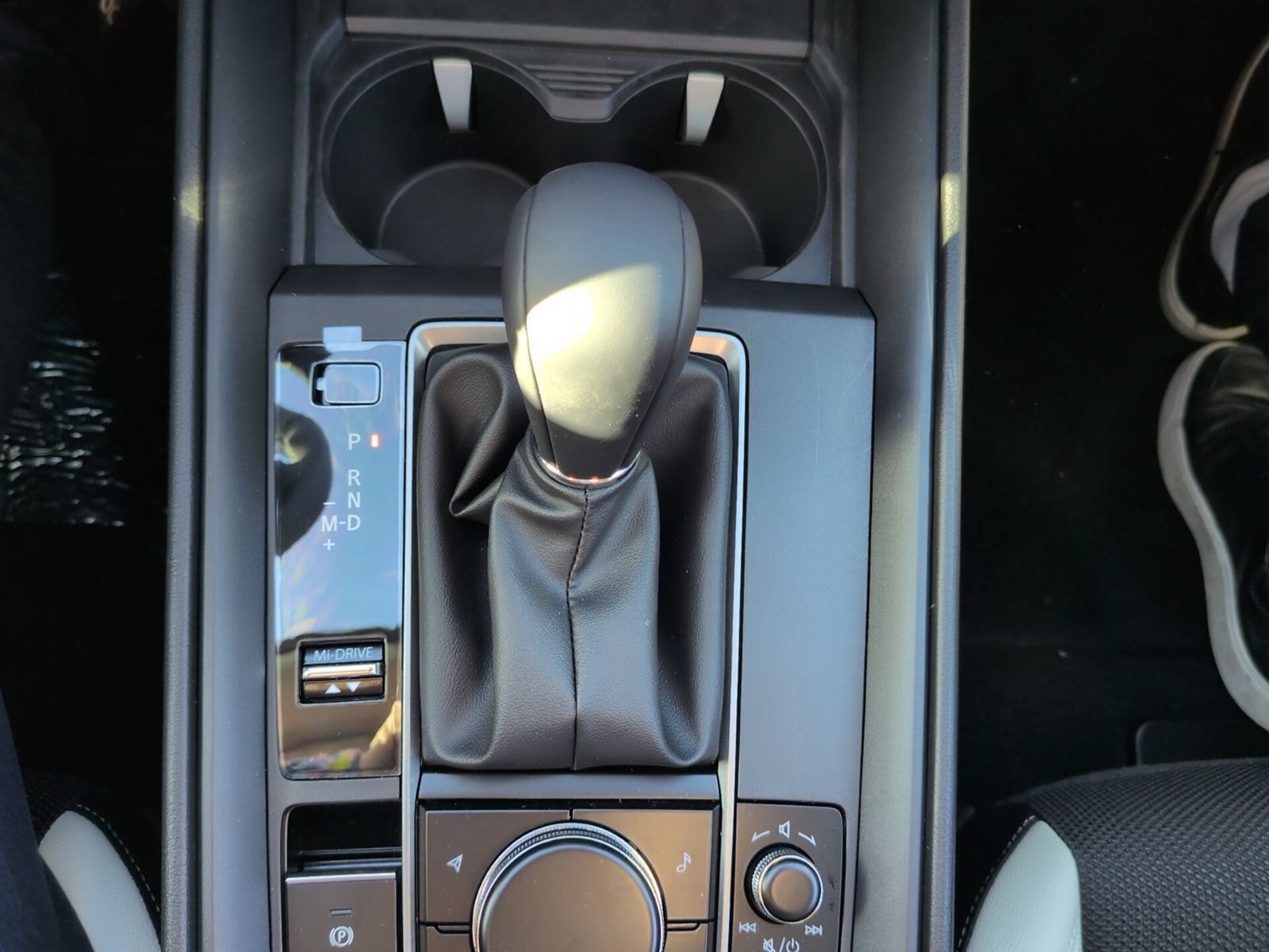 New 2026 MAZDA CX-50 AWD 2.5 S w/ Weather Package image 36