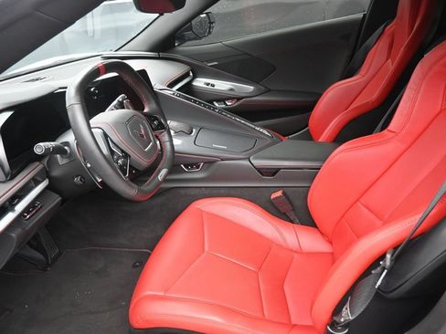 Used 2025 Chevrolet Corvette E-Ray AWD/4WD image 12