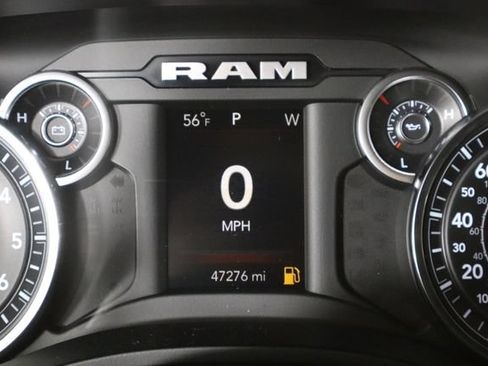 Used 2020 RAM 1500 Big Horn AWD/4WD image 35