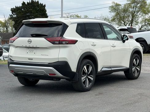 Used 2023 Nissan Rogue Platinum w/ Platinum Premium Package image 5