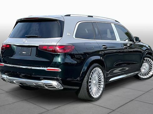 Used 2024 Mercedes-Benz Maybach GLS 600 4MATIC image 13
