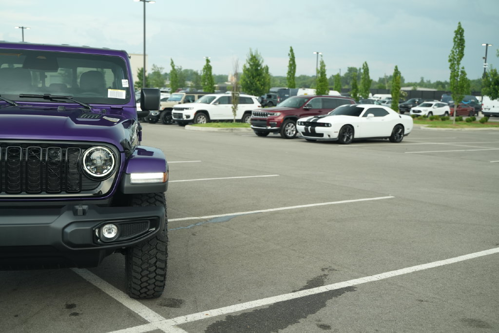 New 2026 Jeep Gladiator Sport AWD/4WD image 43
