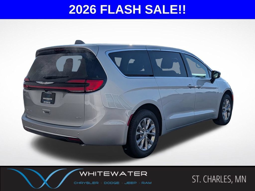 New 2026 Chrysler Pacifica Select AWD/4WD image 2