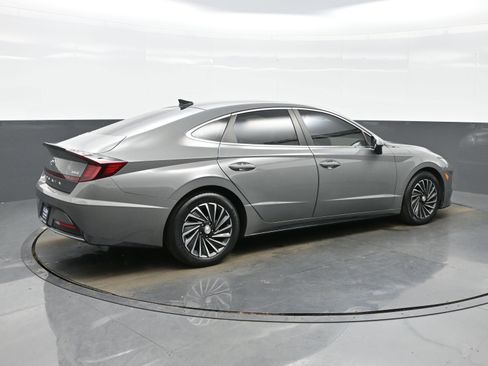 Used 2020 Hyundai Sonata Limited image 6