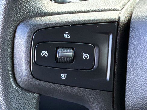 Used 2020 Chevrolet Silverado 1500 Custom w/ Custom Value Package image 20