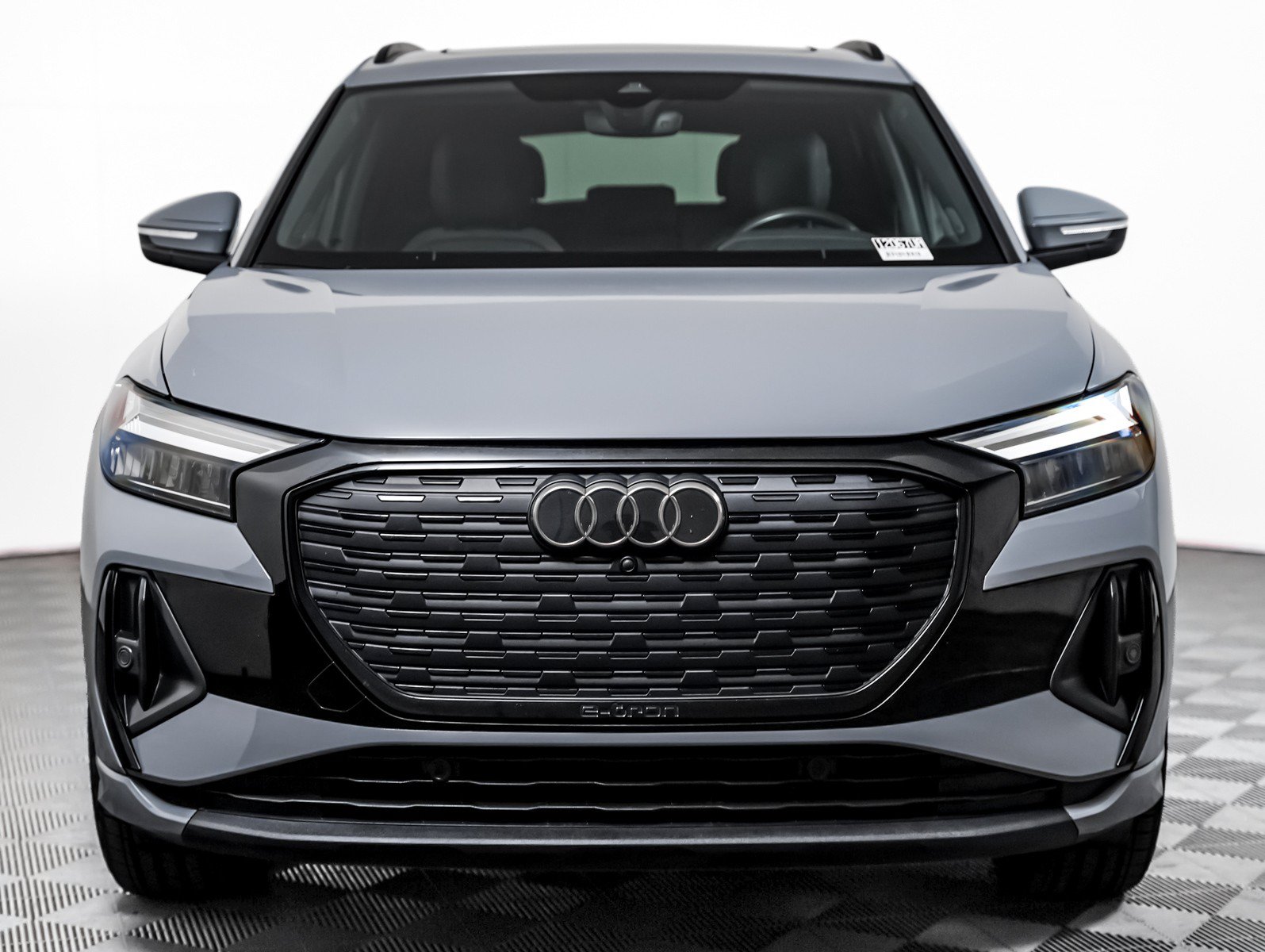 Used 2023 Audi Q4 e-tron Premium Plus w/ Premium Plus AWD/4WD image 6