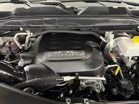 Certified 2026 RAM 2500 Big Horn AWD/4WD image 33