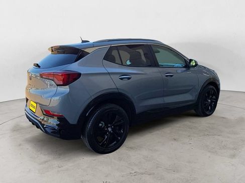 Used 2024 Buick Encore GX Sport Touring FWD image 5