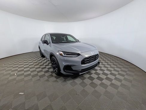 Used 2023 Honda HR-V Sport image 29