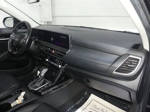 Used 2024 Kia Seltos SX w/ SX Sunroof Package AWD/4WD image 24