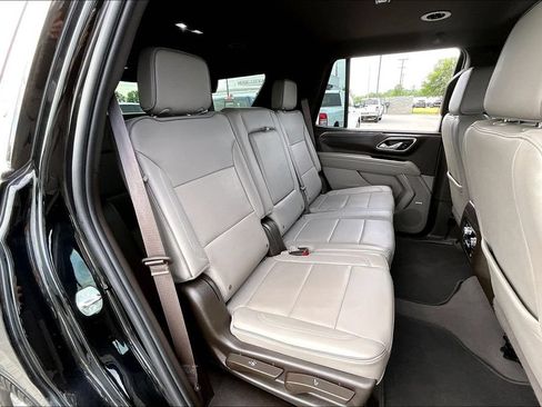 Used 2023 GMC Yukon SLT AWD/4WD image 26
