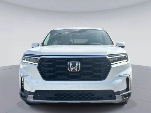 Certified 2024 Honda Pilot EX-L image 9