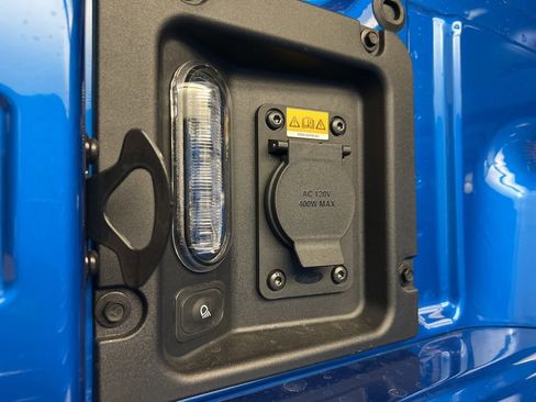 New 2025 Ford Maverick XLT w/ Equipment Group 301A image 32