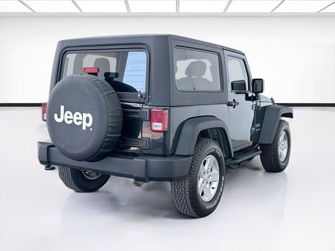 Used 2017 Jeep Wrangler Sport w/ Quick Order Package 24S AWD/4WD image 4
