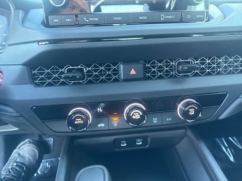 New 2025 Honda Accord LX image 15