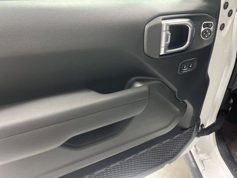 New 2026 Jeep Gladiator Willys image 6